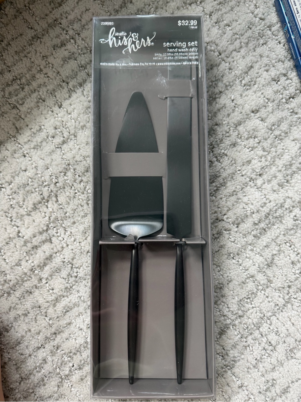 Black Serving Set - 2-Piece Cake Server and Knife